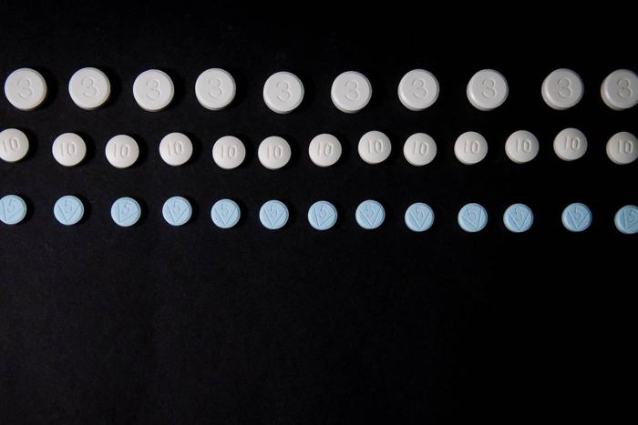Rows of prescription opioid pills, from The Globe and Mail's investigation into the origins of Canada's opioid crisis.